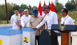 Biaya Angkut Jadi Lebih Murah, Tak Boleh Ada Daerah Tertinggal, Prabowo Resmikan 1.151 Km Jalan Daerah