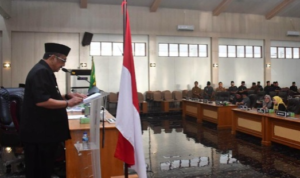 Bupati Sukabumi, Asep Japar, dengan Semangat Mubarokah Sampaikan Pandangan atas Tiga Raperda Strategis